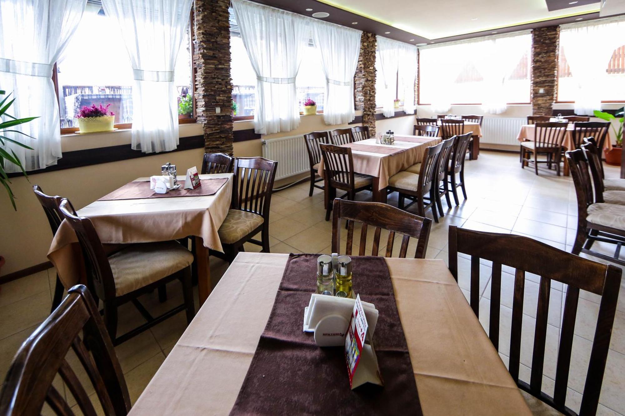 Sharkov Family Hotel Ognyanovo  Εξωτερικό φωτογραφία