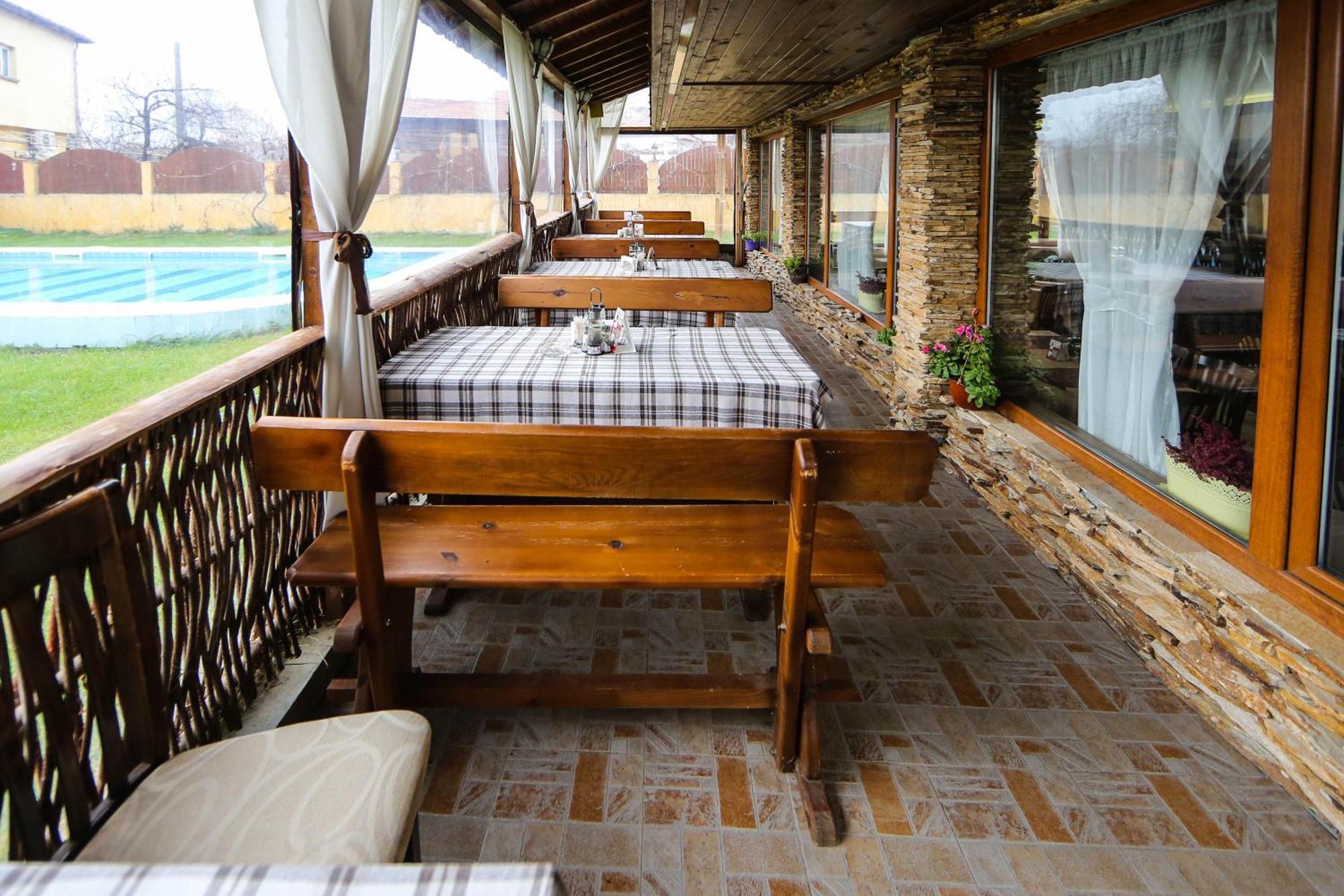 Sharkov Family Hotel Ognyanovo  Εξωτερικό φωτογραφία